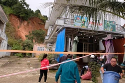 Lâm Đồng tiếp tục di dời hàng chục hộ dân vùng sạt lở D'ran đến nơi an toàn