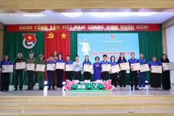 Xây dựng hình ảnh người đảng viên trẻ thời đại mới