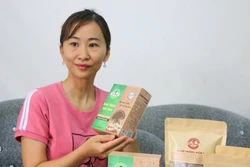 Hành trình 'viết lại' cuộc đời cho cây nấm rơm