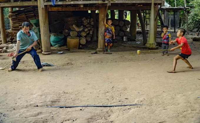 Đồng bào dân tộc Cống vui Tết hoa mào gà ảnh 6