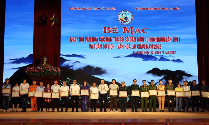 Bế mạc Ngày hội Văn hóa các dân tộc có số dân dưới 10.000 người ảnh 5
