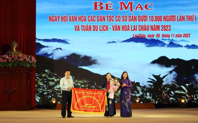 Bế mạc Ngày hội Văn hóa các dân tộc có số dân dưới 10.000 người ảnh 7