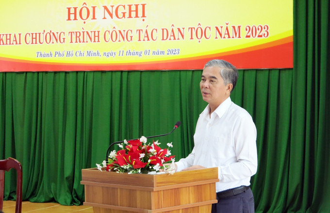 Ông Ngô Minh Châu, Phó Chủ tịch UBND Thành phố Hồ Chí Minh phát biểu chỉ đạo tại Hội nghị. Ảnh: Xuân Khu-TTXVN Triển khai công tác dân tộc phù hợp với tình hình thực tế địa phương ảnh 3