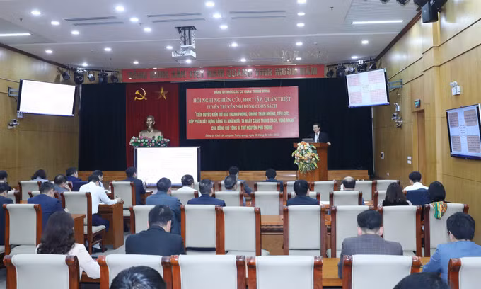 Nâng cao nhận thức về phòng, chống tham nhũng, tiêu cực và xây dựng, chỉnh đốn Đảng ảnh 3