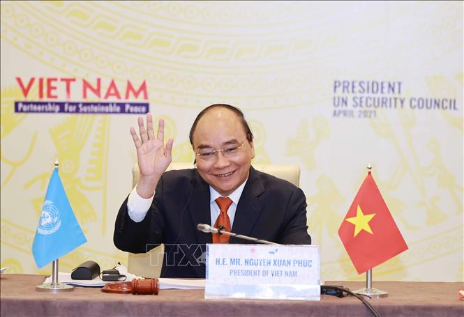 Chủ tịch nước Nguyễn Xuân Phúc. Ảnh: Thống Nhất – TTXVN Chủ tịch nước Nguyễn Xuân Phúc: Lòng tin và đối thoại chính là giải pháp căn cơ cho một nền hòa bình bền vững ảnh 1