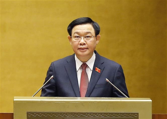 Chủ tịch Quốc hội Vương Đình Huệ phát biểu khai mạc Kỳ họp thứ nhất, Quốc hội khóa XV. Ảnh: TTXVN Khai mạc trọng thể Kỳ họp thứ nhất, Quốc hội khóa XV ảnh 3