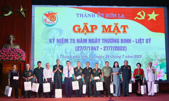 75 năm Ngày Thương binh - Liệt sỹ: Sơn La tri ân người có công với cách mạng ảnh 1