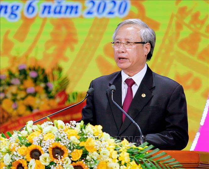 Ủy viên Bộ Chính trị, Thường trực Ban Bí thư Trần Quốc Vượng phát biểu chúc mừng Đảng bộ, chính quyền và nhân dân các dân tộc tỉnh Yên Bái. Ảnh: Tuấn Anh - TTXVN Kỷ niệm trọng thể 120 năm Ngày thành lập tỉnh Yên Bái ảnh 2