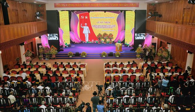 Toàn cảnh Lễ kỷ niệm 120 năm Ngày thành lập tỉnh Yên Bái. Ảnh: Tuấn Anh - TTXVN Kỷ niệm trọng thể 120 năm Ngày thành lập tỉnh Yên Bái ảnh 5