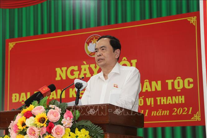 Phó Chủ tịch Thường trực Quốc hội Trần Thanh Mẫn phát biểu tại Ngày hội. Ảnh: Hồng Thái - TTXVN Phó Chủ tịch Thường trực Quốc hội Trần Thanh Mẫn dự Ngày hội Đại đoàn kết toàn dân tộc tại Hậu Giang ảnh 2
