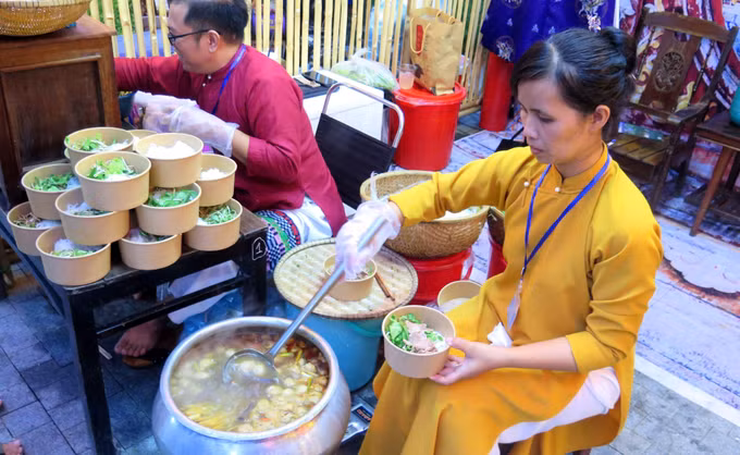 Tôn vinh giá trị văn hóa ẩm thực của Thừa Thiên - Huế ảnh 3