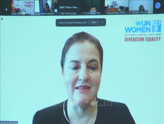 Bà Elisa Fernandez Saenz, Trưởng đại diện UN Women tại Việt Nam phát biểu trực tuyến. Ảnh: TTXVN phát Triển khai Chiến lược quốc gia về bình đẳng giới giai đoạn 2021-2030 ảnh 2