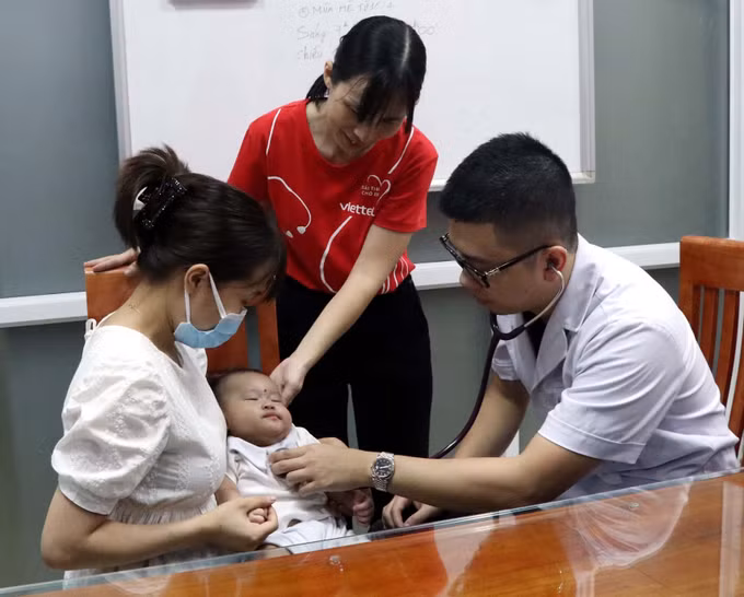 Khám sàng lọc tim miễn phí cho trẻ em tại Tuyên Quang ảnh 1