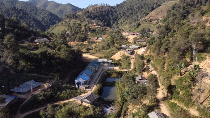"Chắp cánh" cho học sinh nghèo vùng biên Sơn La ảnh 4