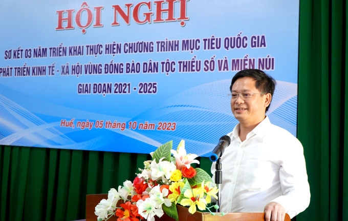 Phó Chủ tịch Thường trực UBND tỉnh Thừa Thiên – Huế Nguyễn Thanh Bình phát biểu tại hội nghị. Ảnh: Tường Vi - TTXVN Thừa Thiên – Huế tập trung nguồn lực phát triển kinh tế - xã hội vùng đồng bào dân tộc thiểu số và miền núi ảnh 1