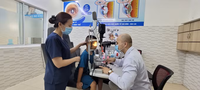 Gia Lai giám sát, xử lý kịp thời các ổ bệnh đau mắt đỏ ảnh 2