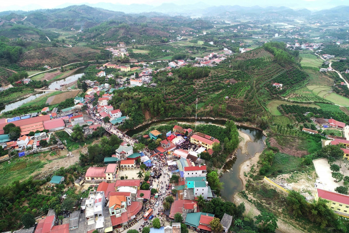 Trung tâm xã vùng cao Tân Sơn hôm nay. Ảnh: truyenhinhlucngan.vn Bắc Giang quan tâm phát triển kinh tế - xã hội vùng đồng bào dân tộc thiểu số và miền núi ảnh 1
