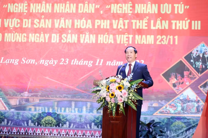 Ngày Di sản văn hóa Việt Nam 23/11: Mỗi Nghệ nhân là ngọn đuốc truyền lửa cho thế hệ con cháu ảnh 2