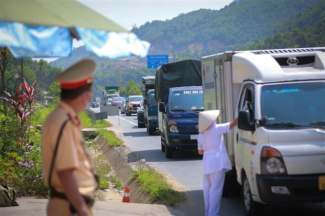 Hòa Bình kiểm soát COVID-19 từ xa bảo vệ sức khỏe nhân dân, hướng tới ngày bầu cử thành công ảnh 3