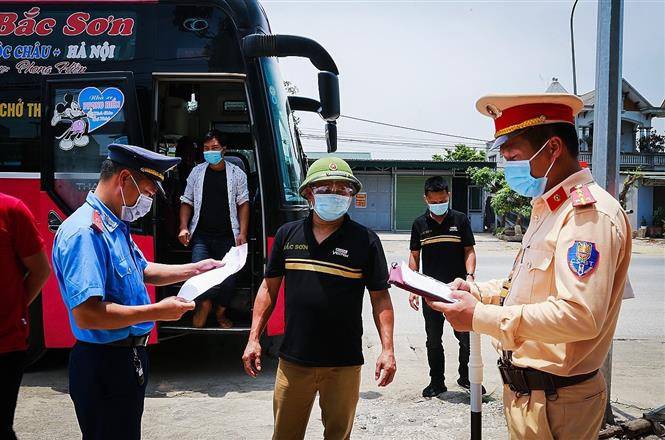 Hòa Bình kiểm soát COVID-19 từ xa bảo vệ sức khỏe nhân dân, hướng tới ngày bầu cử thành công ảnh 6