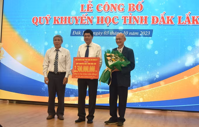 Đắk Lắk huy động các nguồn lực chăm lo cho sự nghiệp giáo dục và đào tạo ảnh 2