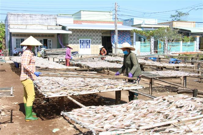 Phát triển du lịch làng nghề: * Bài 1: Xây dựng sản phẩm từ thế mạnh ảnh 3