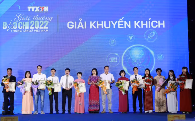 Giải thưởng Báo chí TTXVN 2022: Khẳng định vai trò của cơ quan Thông tấn Quốc gia trong nền báo chí cả nước ảnh 5