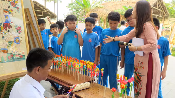 Triển lãm chuyên đề một số dòng tranh dân gian tiêu biểu của Việt Nam ảnh 2