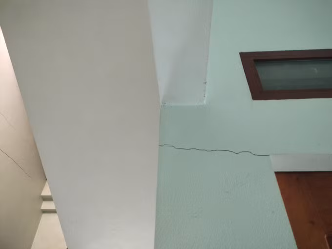 Yên Bái: Nhiều hộ dân bị ảnh hưởng bởi việc nổ mìn khi thi công ảnh 3