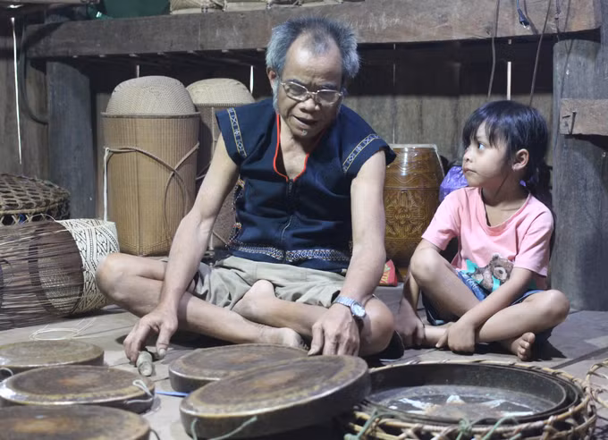 Nghệ nhân Bahnar nặng tình với văn hóa dân tộc ảnh 5