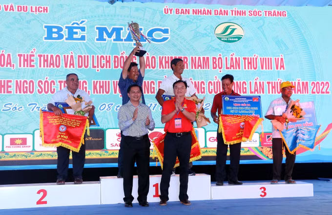 Bế mạc Ngày hội Văn hóa Thể thao Du lịch đồng bào Khmer Nam bộ lần thứ VIII ảnh 3