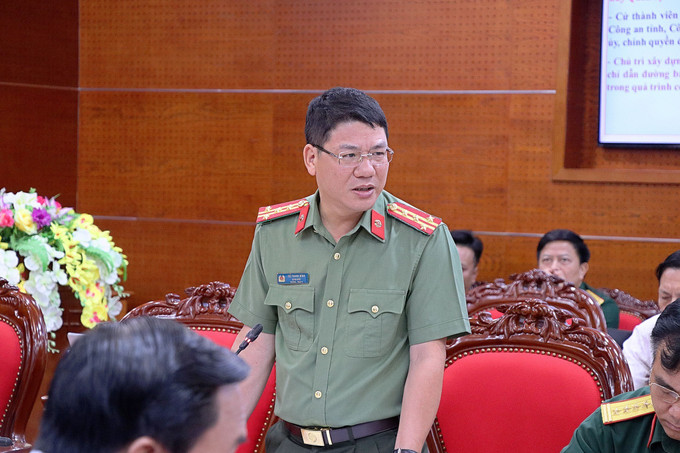 Đại tá Đỗ Thanh Bình, Giám đốc Công an tỉnh Hòa Bình phát biểu tại buổi làm việc. Ảnh: Thanh Hải - TTXVN Hòa Bình sẽ diễn tập phòng thủ dân sự ứng phó thảm họa ảnh hưởng đến đập hồ thủy điện ảnh 3