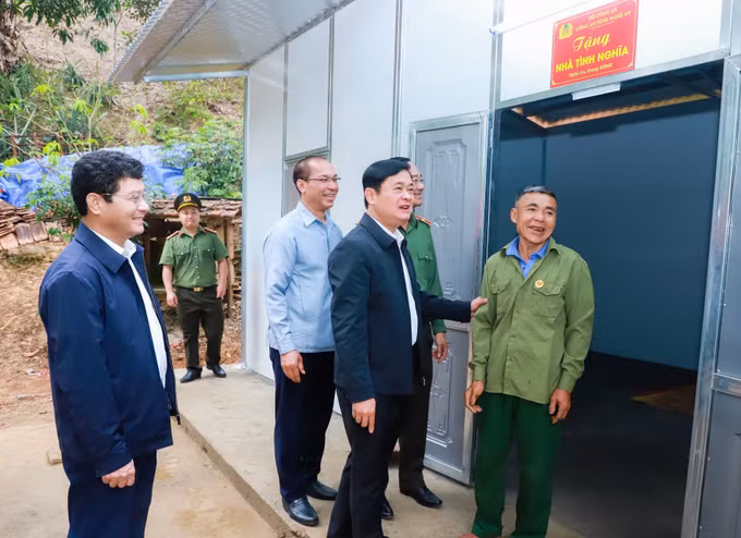 Nghệ An hỗ trợ xây dựng nhà ở cho gia đình khó khăn ảnh 5