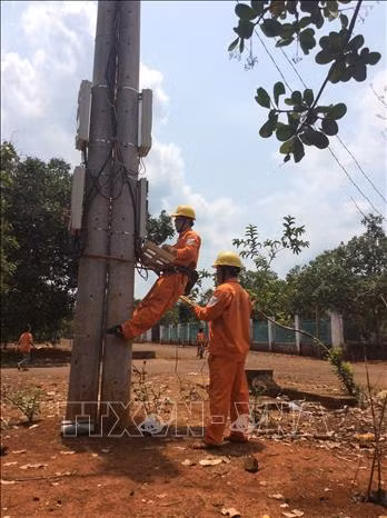 Nâng cao ý thức sử dụng điện an toàn, tiết kiệm ở vùng dân tộc thiểu số tỉnh Gia Lai ảnh 2
