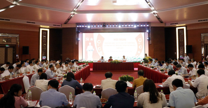 Quang cảnh hội nghị. Ảnh: Đồng Thúy-TTXVN Tháo gỡ khó khăn, tăng cường công tác tổ chức xây dựng Đảng 13 tỉnh miền núi, trung du phía Bắc ảnh 2