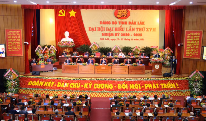 Xây dựng tỉnh Đắk Lắk giàu đẹp, văn minh, bản sắc, xứng đáng là trung tâm vùng Tây Nguyên ảnh 1