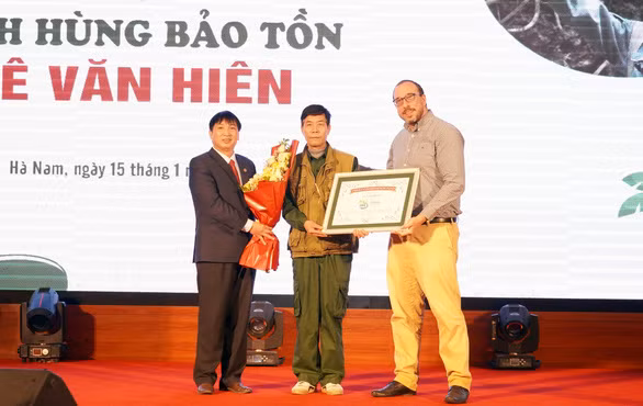 Thợ săn “gác súng” trở thành “Anh hùng bảo tồn” tại Hà Nam ảnh 1