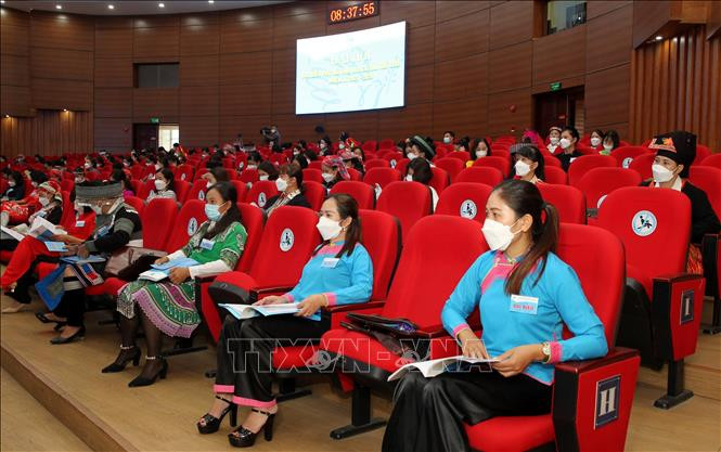 Các đại biểu tham dự đại hội. Ảnh: Quốc Khánh – TTXVN Phụ nữ Lào Cai góp sức đưa địa phương trở thành tỉnh phát triển của vùng Trung du, miền núi phía Bắc ảnh 6