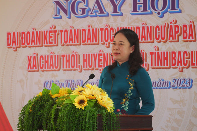Phó Chủ tịch nước Võ Thị Ánh Xuân phát biểu tại Ngày hội Đại đoàn kết toàn dân tộc khu dân cư ấp Bà Chăng A, xã Châu Thới, huyện Vĩnh Lợi, tỉnh Bạc Liêu. Ảnh: Chanh Đa-TTXVN Phó Chủ tịch nước Võ Thị Ánh Xuân dự Ngày hội Đại đoàn kết toàn dân tộc tại ấp Bà Chăng A ảnh 1