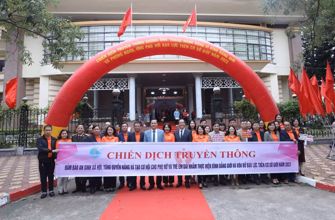 Lạng Sơn tạo cơ hội cho phụ nữ và trẻ em gái nhằm thực hiện bình đẳng giới ảnh 2