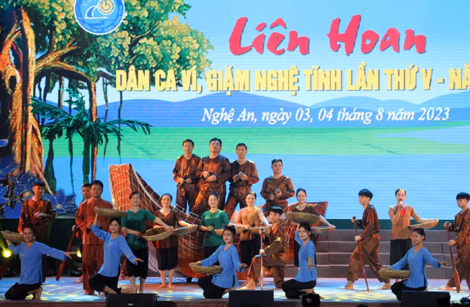 Bảo tồn, phát huy giá trị của dân ca Ví, Giặm ảnh 2