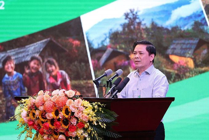 Bộ trưởng Bộ Giao thông Vận tải Nguyễn Văn Thể tham luận. Ảnh: Dương Giang-TTXVN Thủ tướng Phạm Minh Chính: Thực hiện Nghị quyết 11-NQ/TW cần có cách tiếp cận tổng thể gắn với giải pháp cụ thể, linh hoạt, hiệu quả, sát thực tiễn ảnh 3