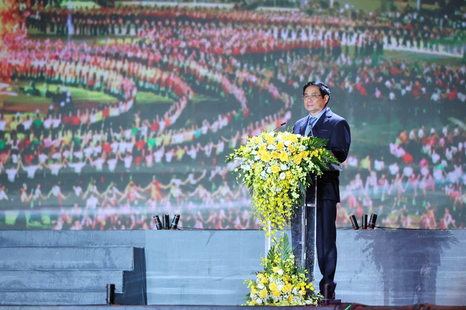 Thủ tướng Phạm Minh Chính phát biểu tại Lễ đón nhận Bằng của UNESCO ghi danh “Nghệ thuật Xòe Thái” vào danh sách Di sản văn hóa phi vật thể đại diện của nhân loại. Ảnh: Dương Giang-TTXVN Thủ tướng Phạm Minh Chính: Xòe Thái là hội tụ của nét đẹp văn hóa, quảng bá Xòe Thái là trách nhiệm của tất cả chúng ta ảnh 4