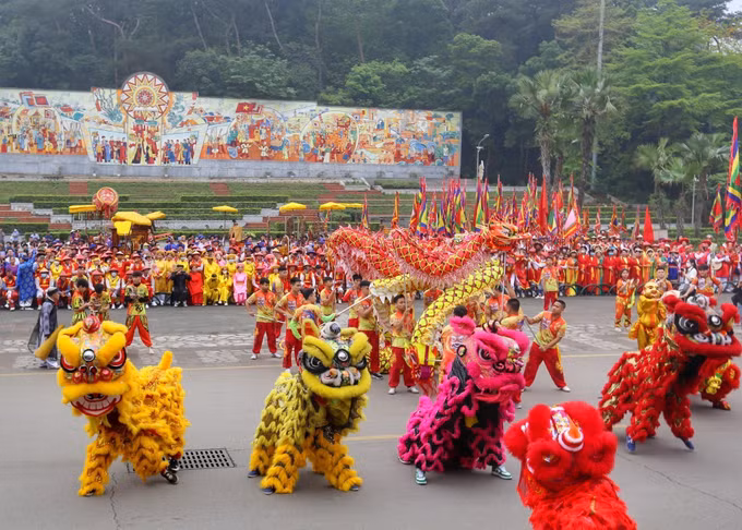 Giỗ Tổ Hùng Vương 2023: Độc đáo Lễ rước kiệu từ các xã vùng ven ảnh 4