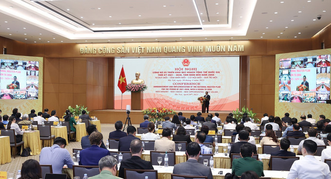 Hội nghị công bố và triển khai Quy hoạch tổng thể quốc gia thời kỳ 2021-2030, tầm nhìn đến năm 2050. Ảnh: Dương Giang-TTXVN Thủ tướng Phạm Minh Chính: Thực hiện tốt Quy hoạch tổng thể quốc gia, xây dựng đất nước hùng cường, thịnh vượng ảnh 1