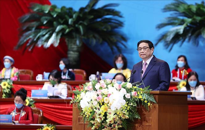 Thủ tướng Phạm Minh Chính phát biểu chúc mừng Đại hội. Ảnh: Dương Giang-TTXVN Thủ tướng Phạm Minh Chính: Tiếp tục phát huy tiềm năng, sức sáng tạo của phụ nữ Việt Nam ảnh 1