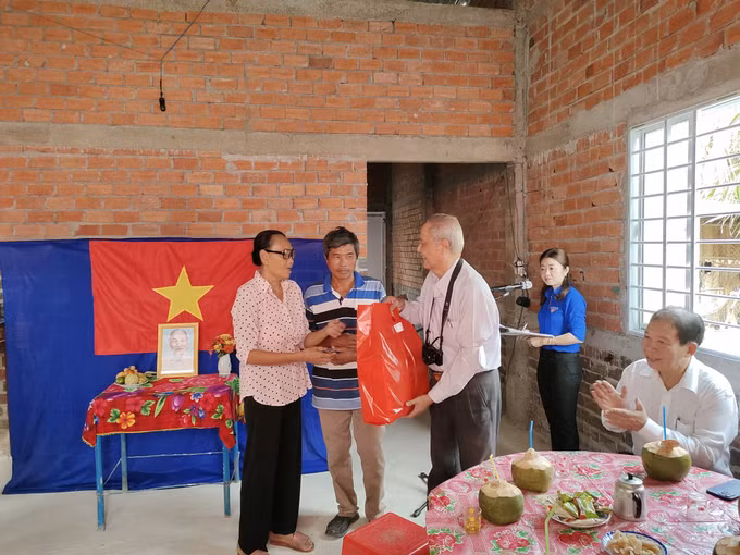 Bến Tre: Bàn giao 60 căn nhà tình nghĩa, tình thương, đại đoàn kết ảnh 3