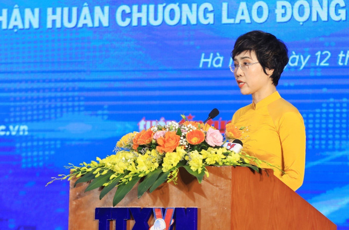 Tổng biên tập Báo Tin tức Ninh Hồng Nga phát biểu. Ảnh: Tuấn Anh - TTXVN Báo Tin tức kỷ niệm 40 năm Ngày xuất bản số đầu tiên ảnh 5