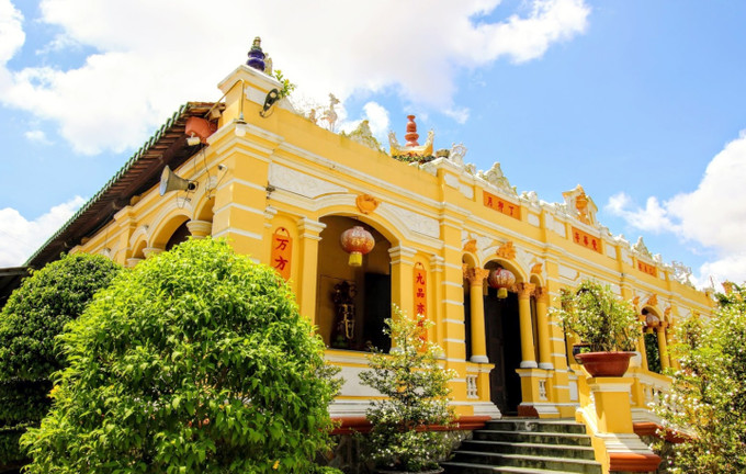 Chùa Giác Hoa (xã Châu Thới, huyện Vĩnh Lợi, tỉnh Bạc Liêu). Ảnh: thamhiemmekong.com Bạc Liêu phát triển du lịch vùng phía Bắc Quốc lộ 1A trở thành sản phẩm du lịch quan trọng ảnh 1