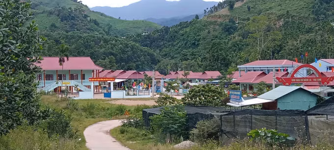 Hoàn thành kè chống sạt lở, bảo đảm an toàn khu dân cư xã Trà Leng, Quảng Nam ảnh 6